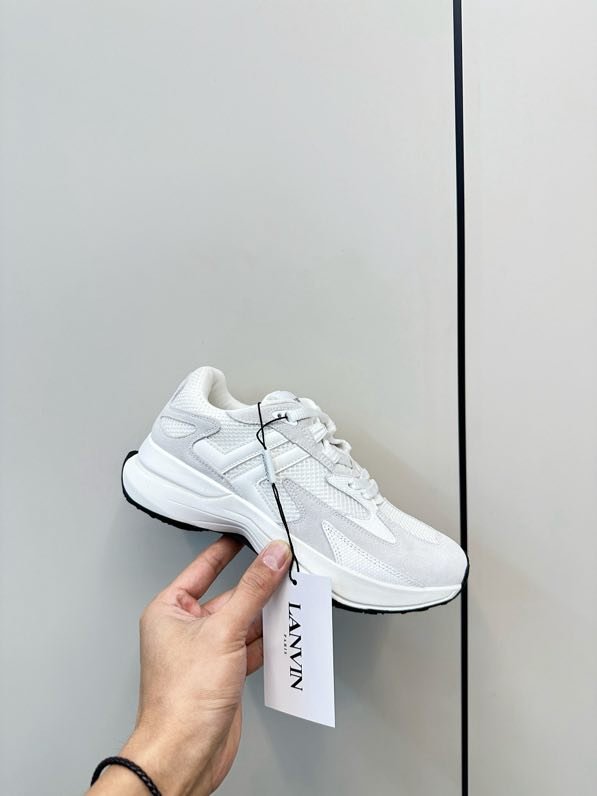 Кроссовки фото 8