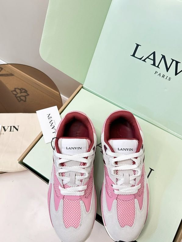 Кроссовки фото 8