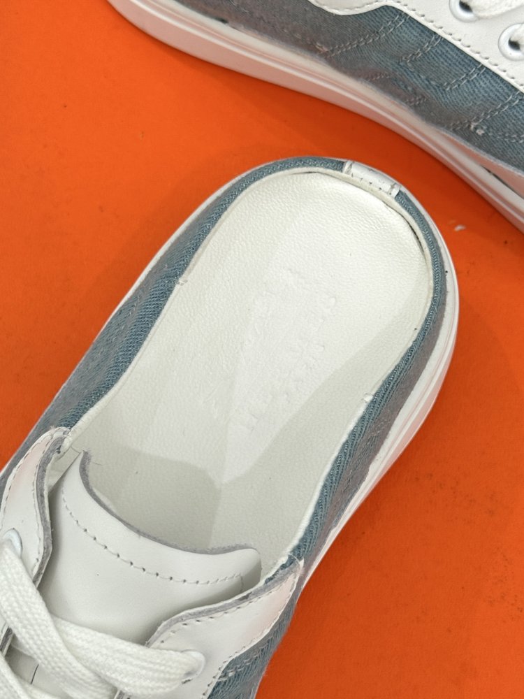 Кроссовки фото 8