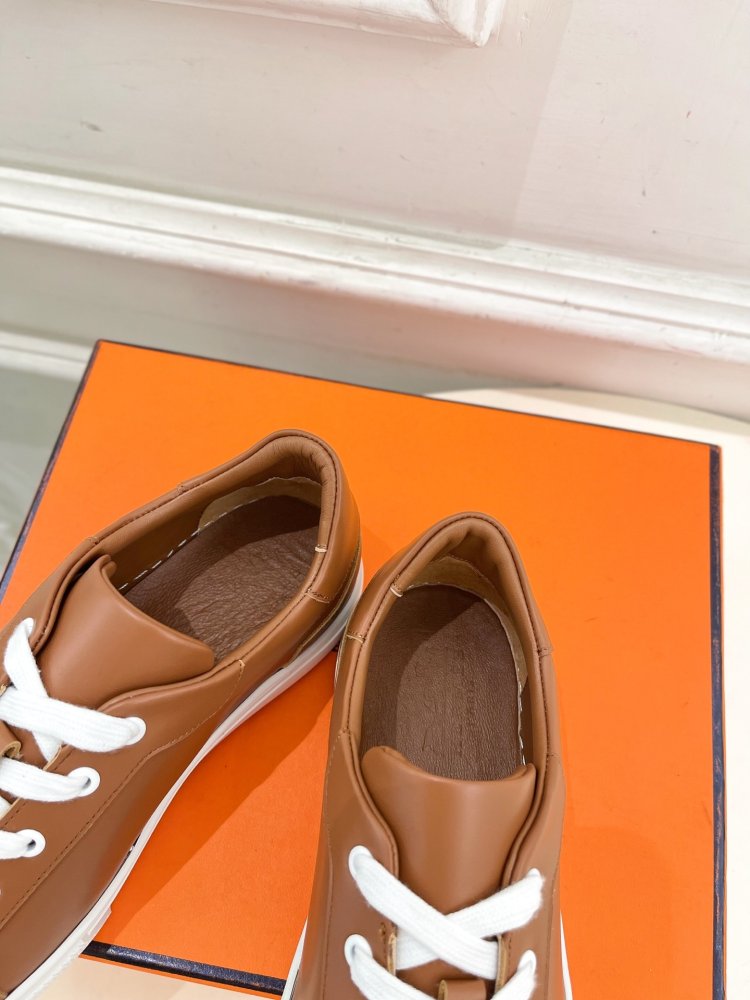 Кроссовки фото 8