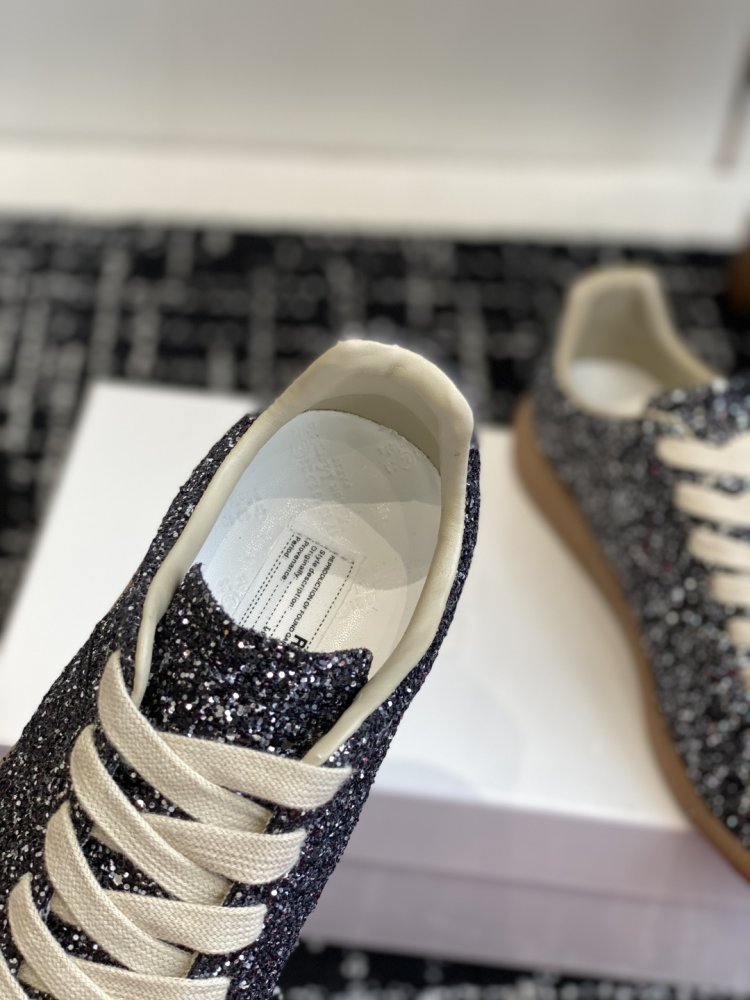 Кроссовки фото 8