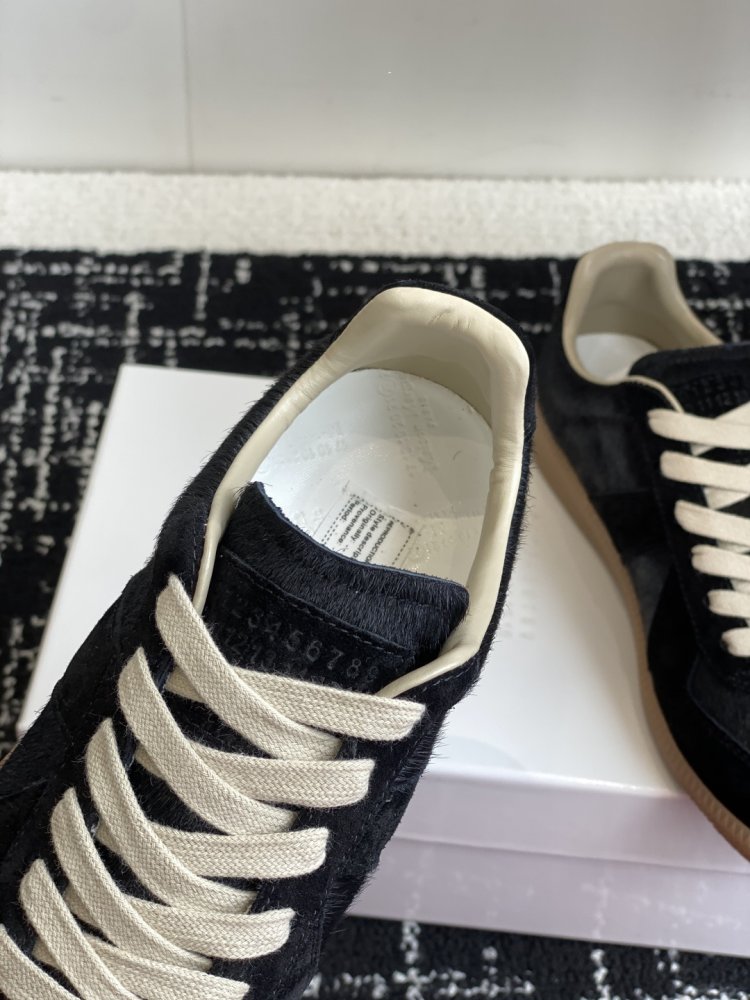 Кроссовки фото 8