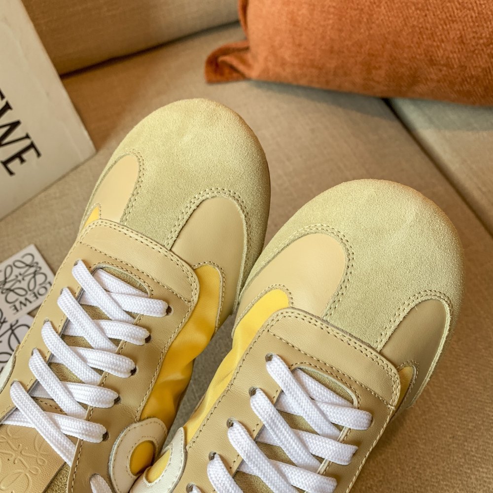 Кроссовки фото 8