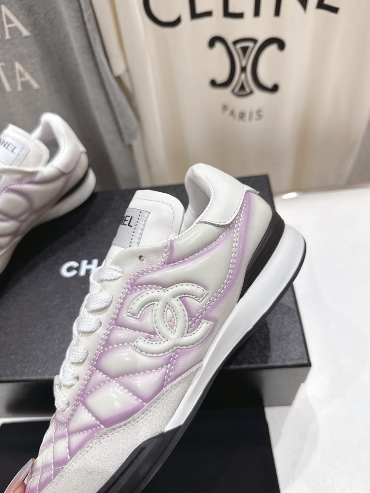 Кросівки фото 8