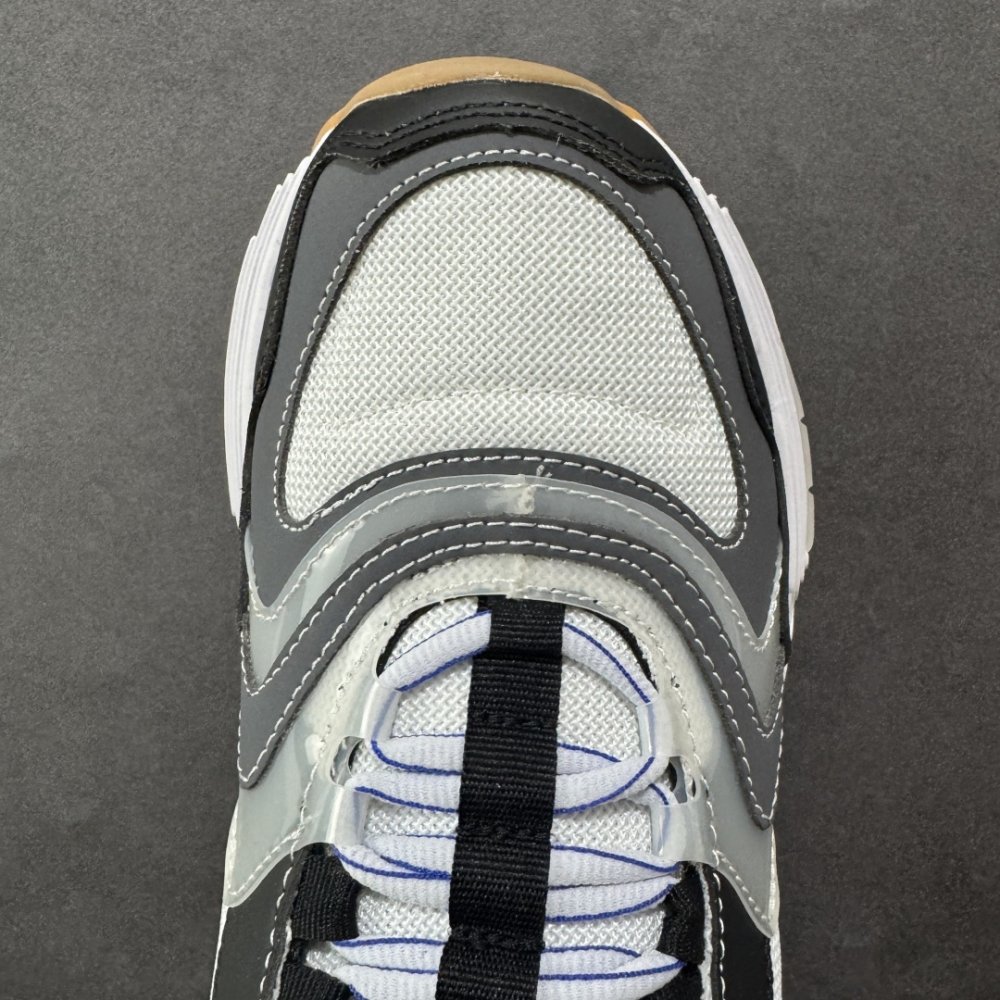 Кросівки фото 8