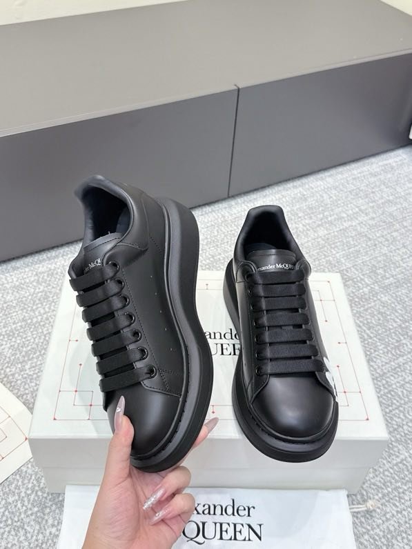 Кроссовки фото 8