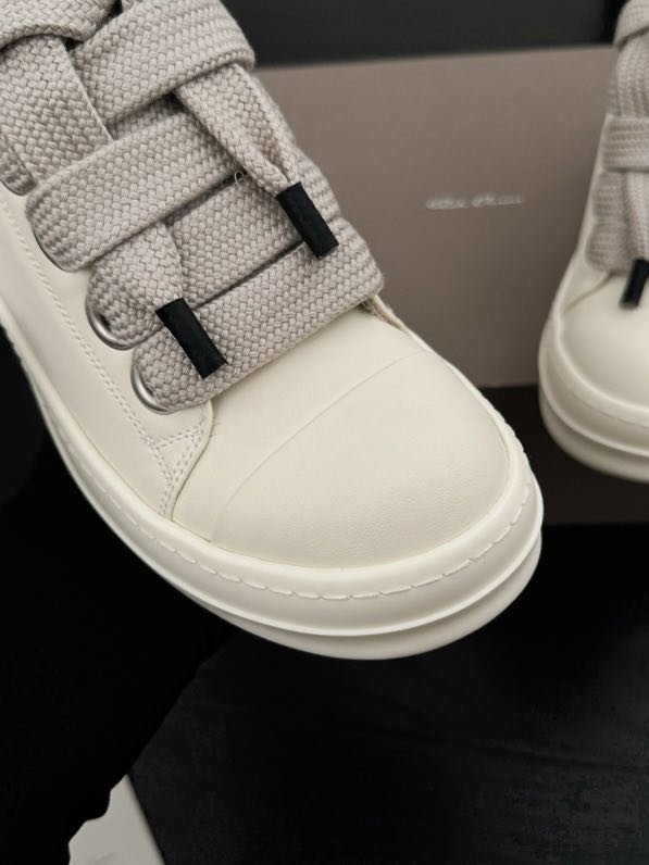 Кроссовки фото 8