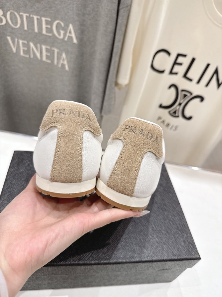 Кроссовки фото 8