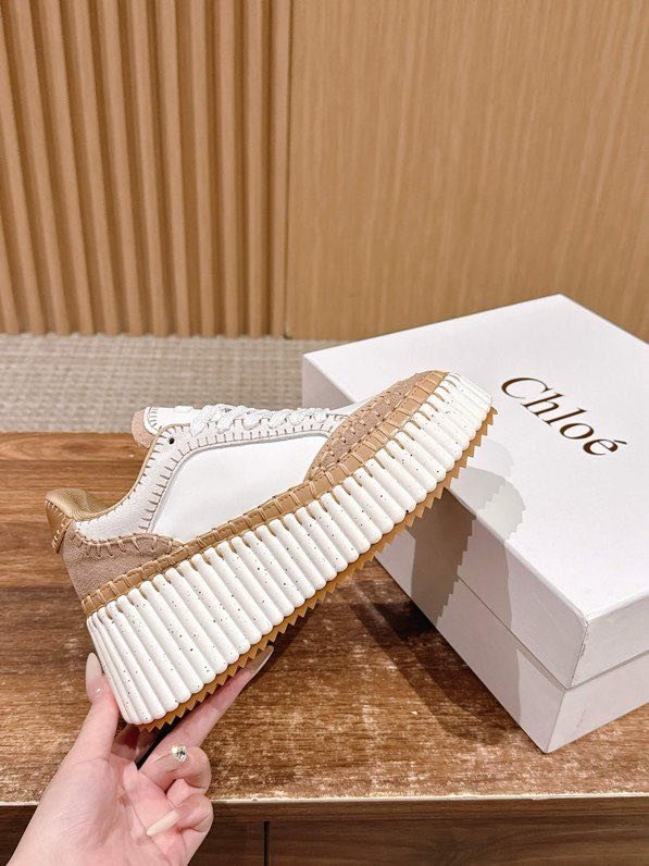 Кроссовки фото 8