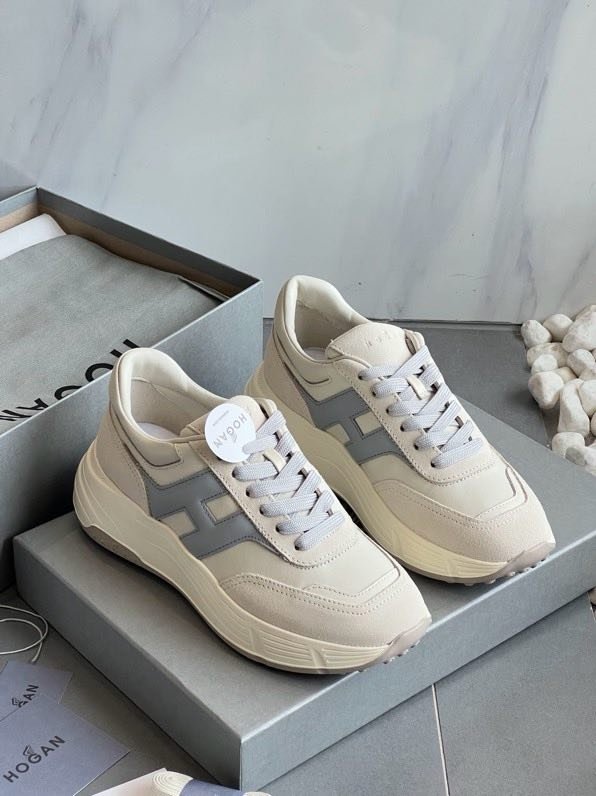 Кроссовки фото 8