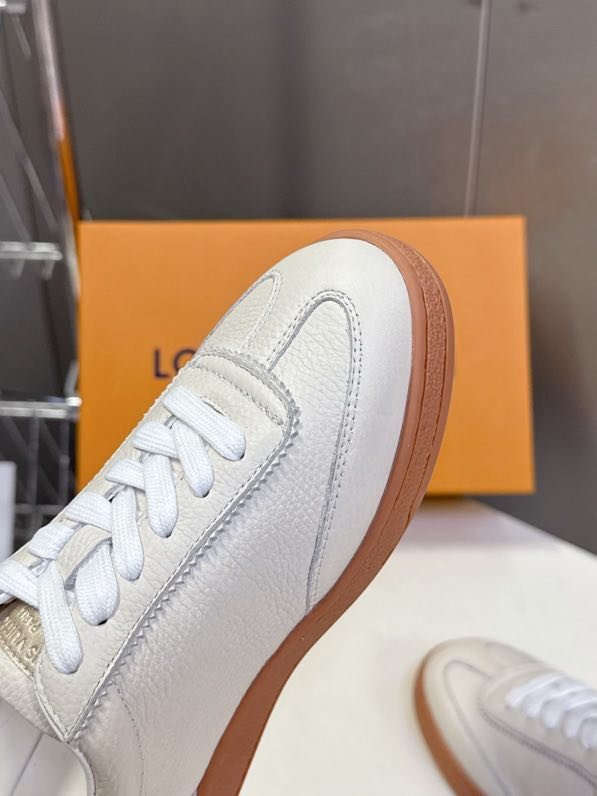 Кроссовки фото 8