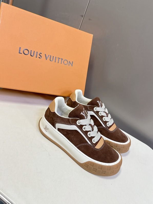 Кроссовки фото 8