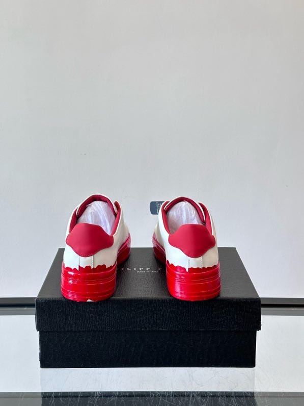 Кроссовки фото 8