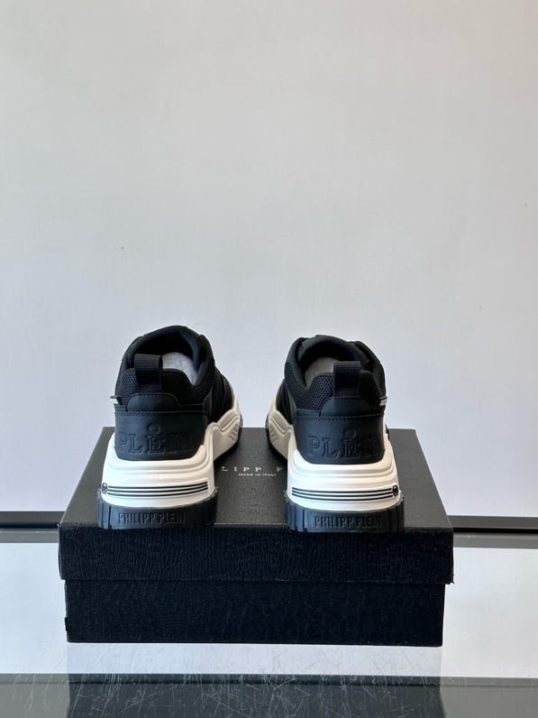 Кроссовки фото 8