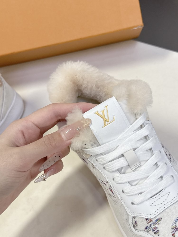 Кроссовки фото 8