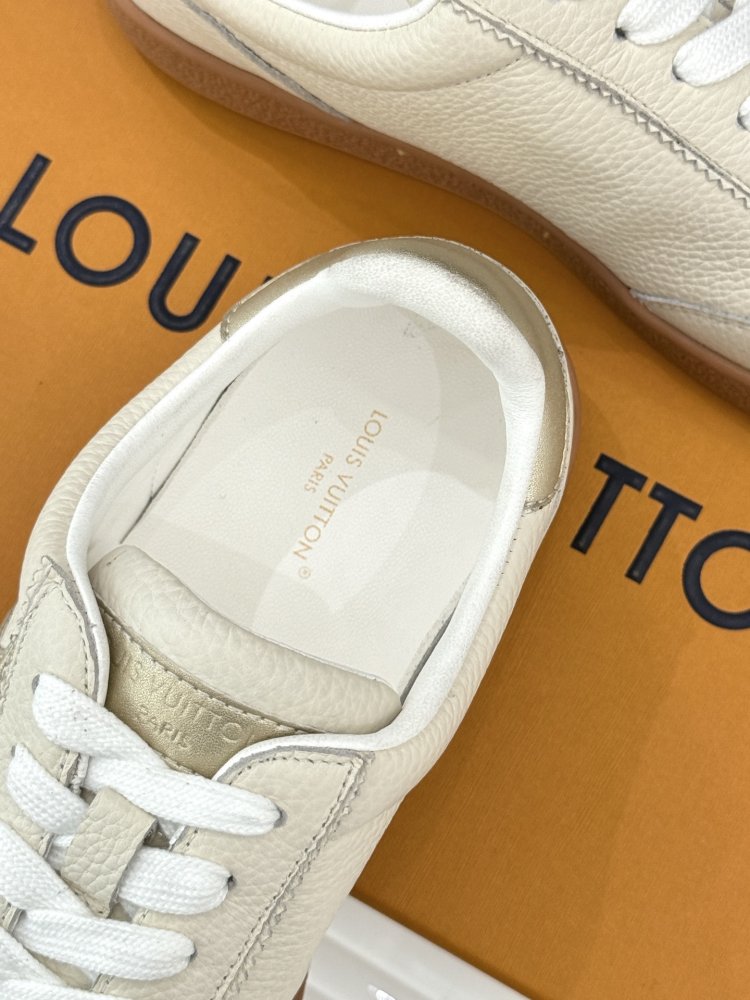 Кроссовки фото 8