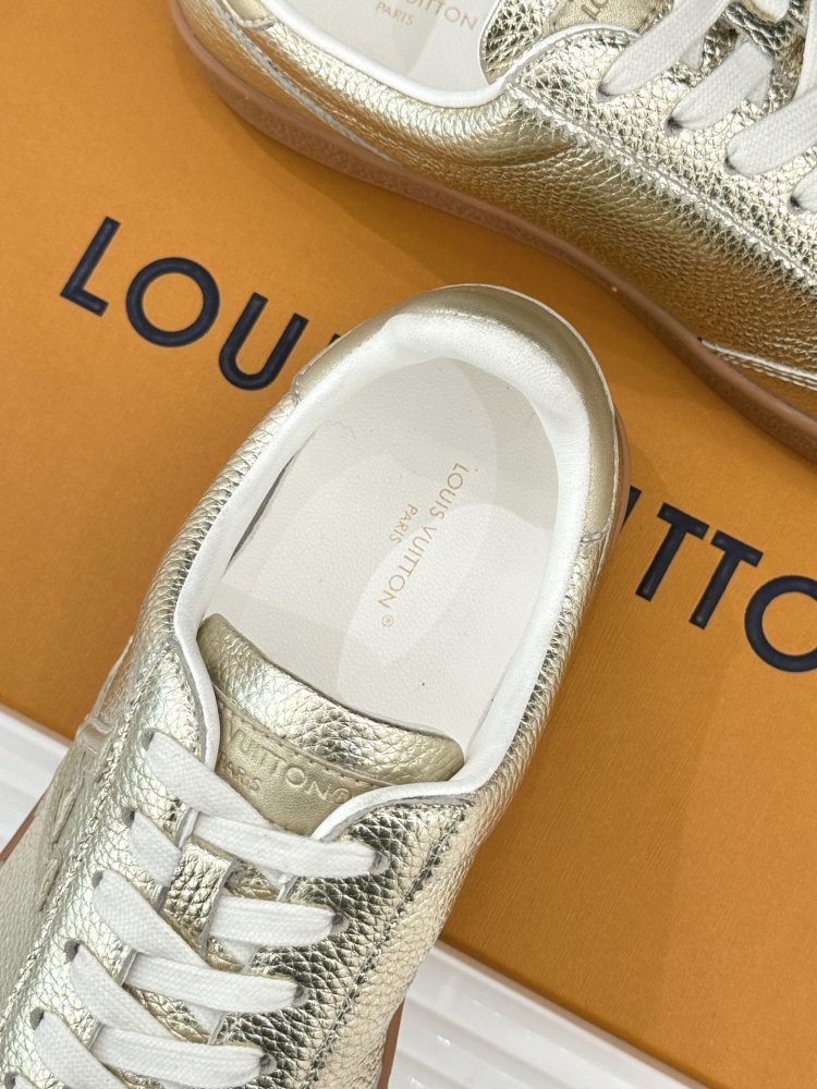 Кроссовки фото 8