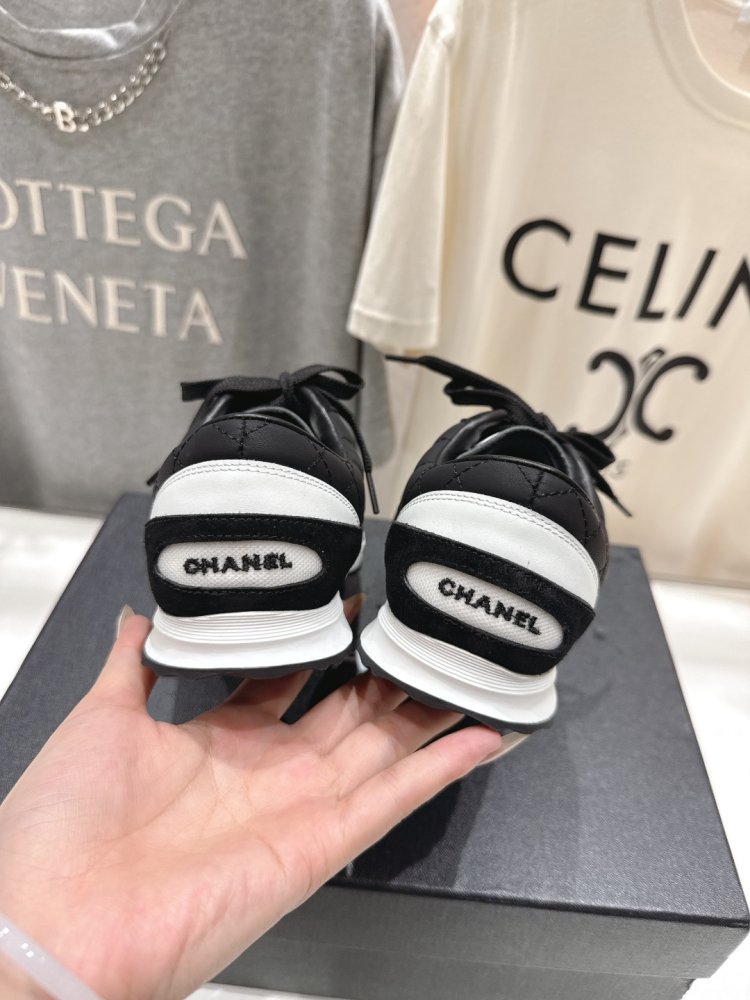 Кроссовки фото 8