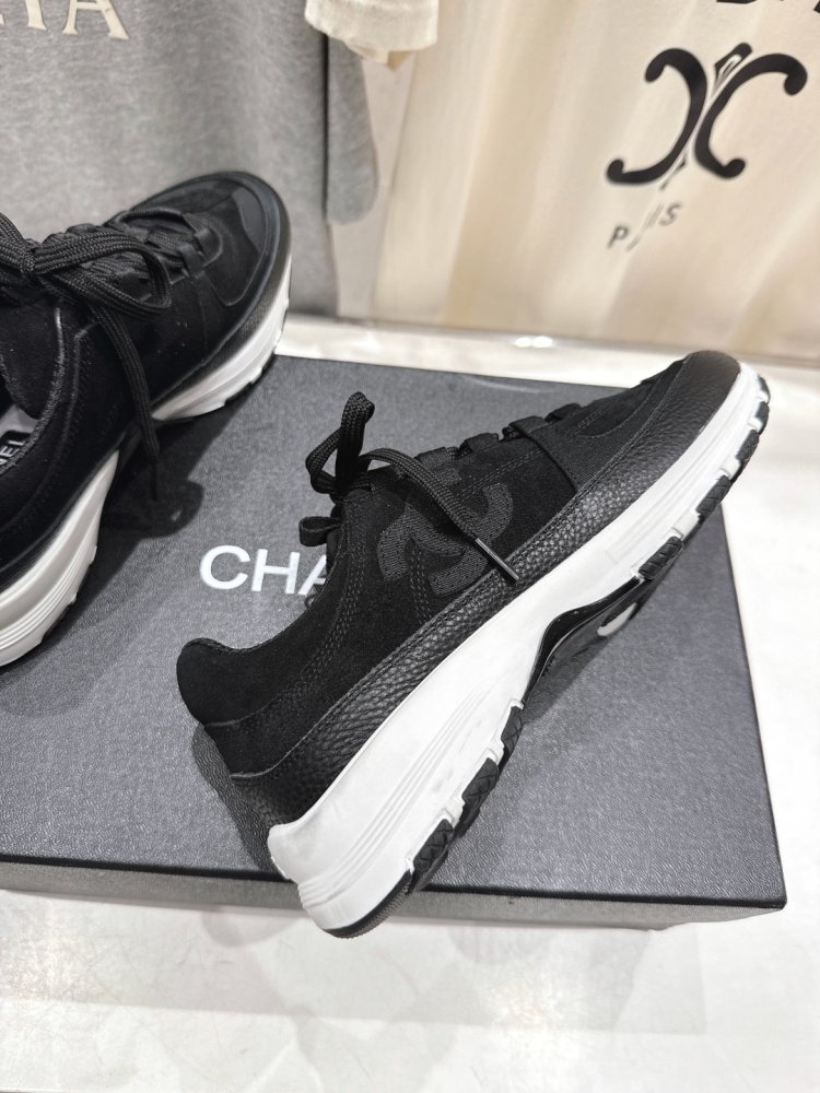 Кроссовки фото 8