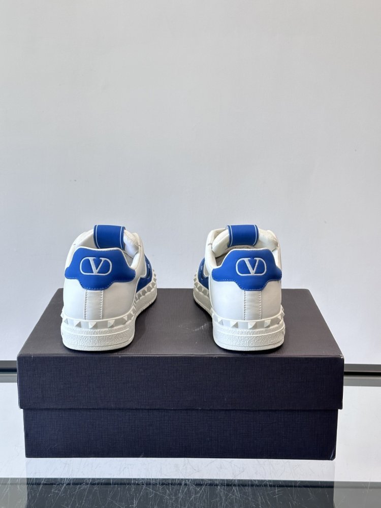 Кросівки фото 8