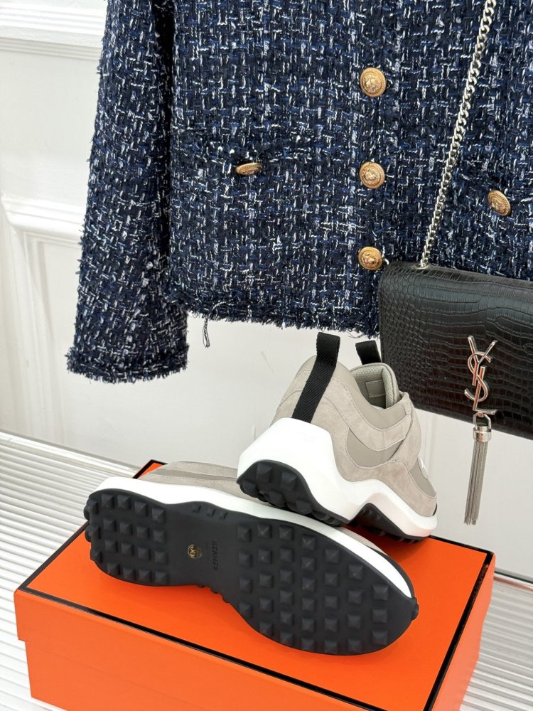 Кросівки фото 9