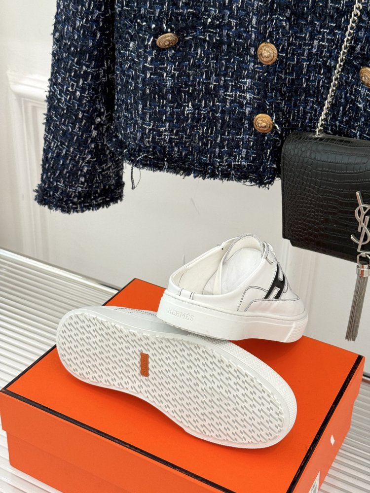 Кросівки фото 9