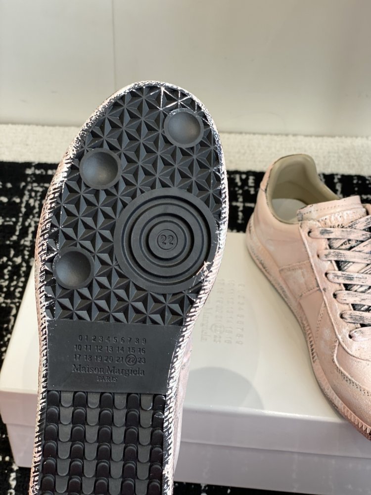 Кроссовки фото 9