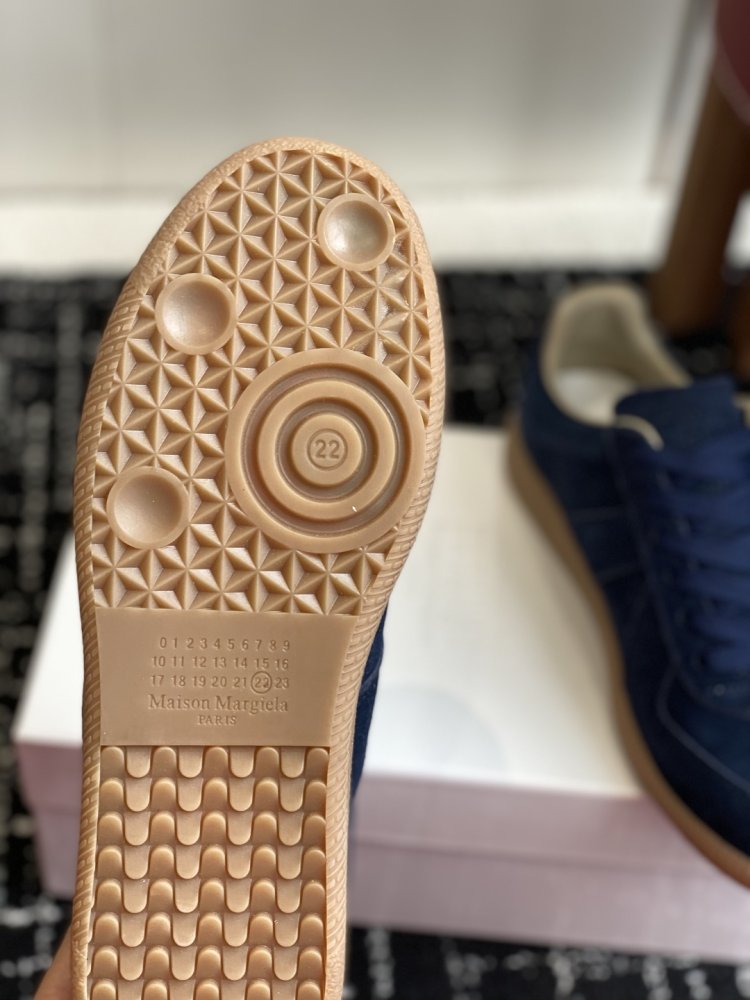 Кроссовки фото 9