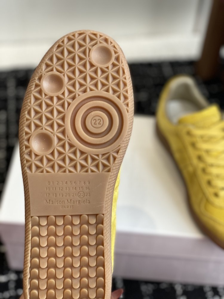 Кроссовки фото 9