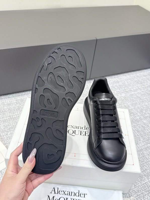 Кроссовки фото 9