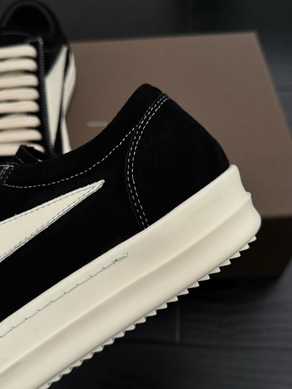 Кросівки фото 9