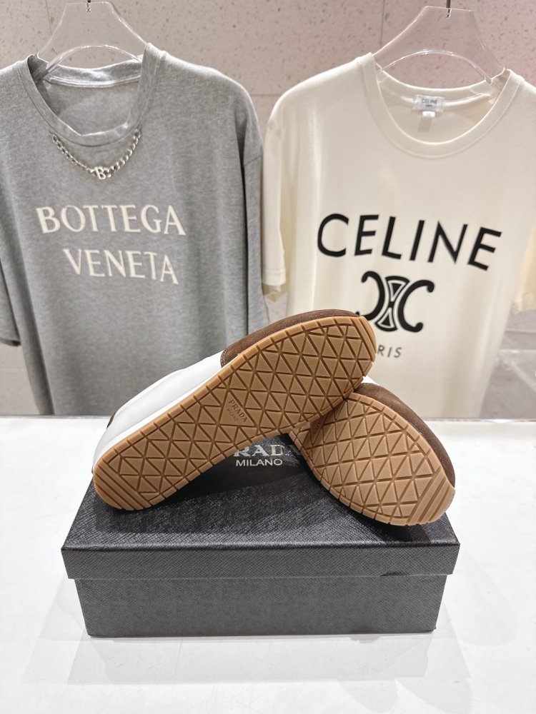 Кроссовки фото 9