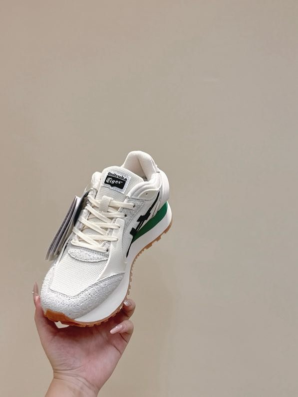 Кроссовки фото 9