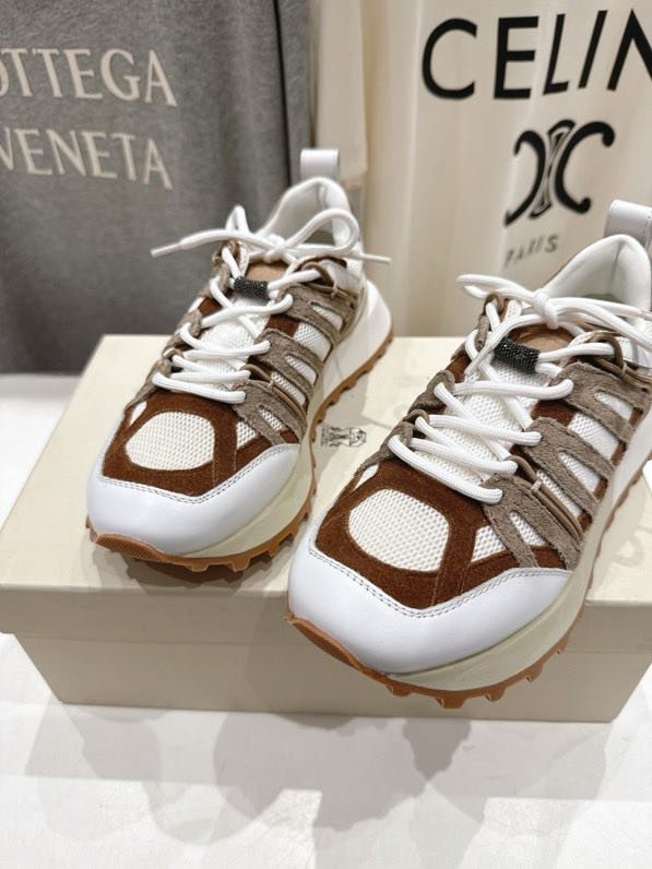 Кроссовки фото 9