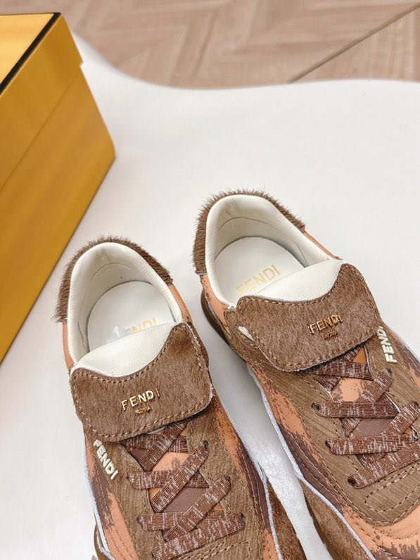 Кроссовки фото 9