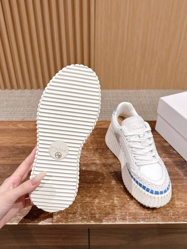 Кросівки фото 9