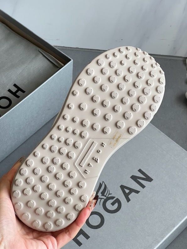 Кроссовки фото 9