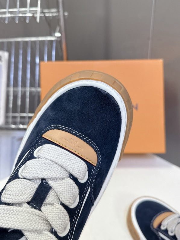 Кроссовки фото 9