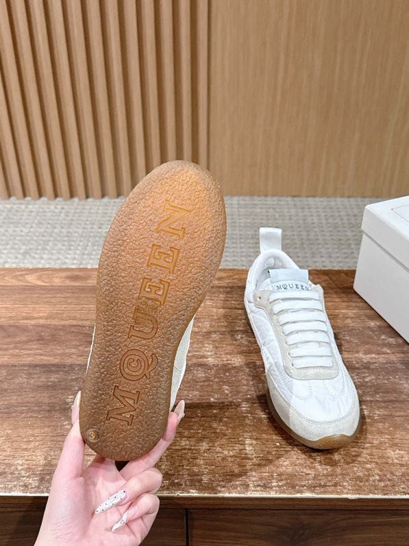 Кроссовки фото 9