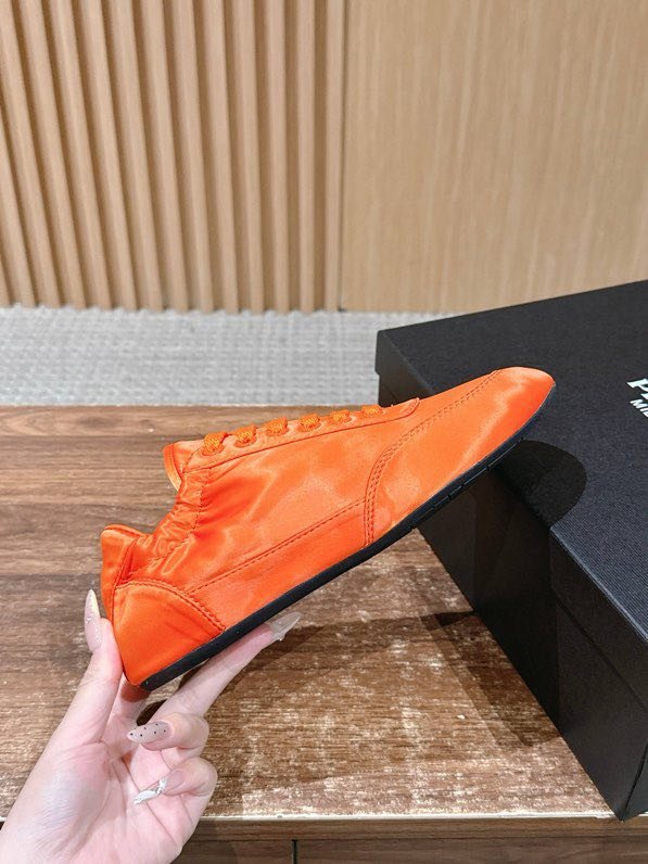 Кроссовки фото 9