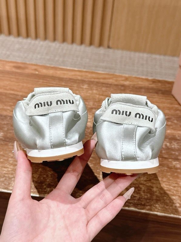 Кроссовки фото 9