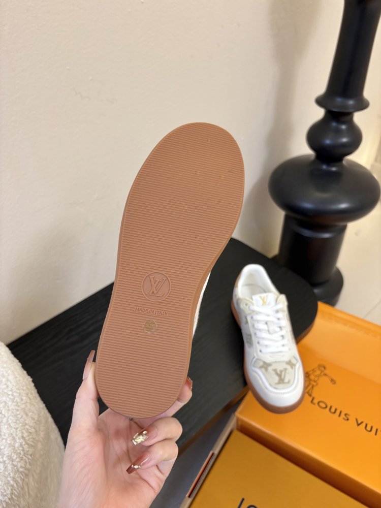 Кроссовки фото 9