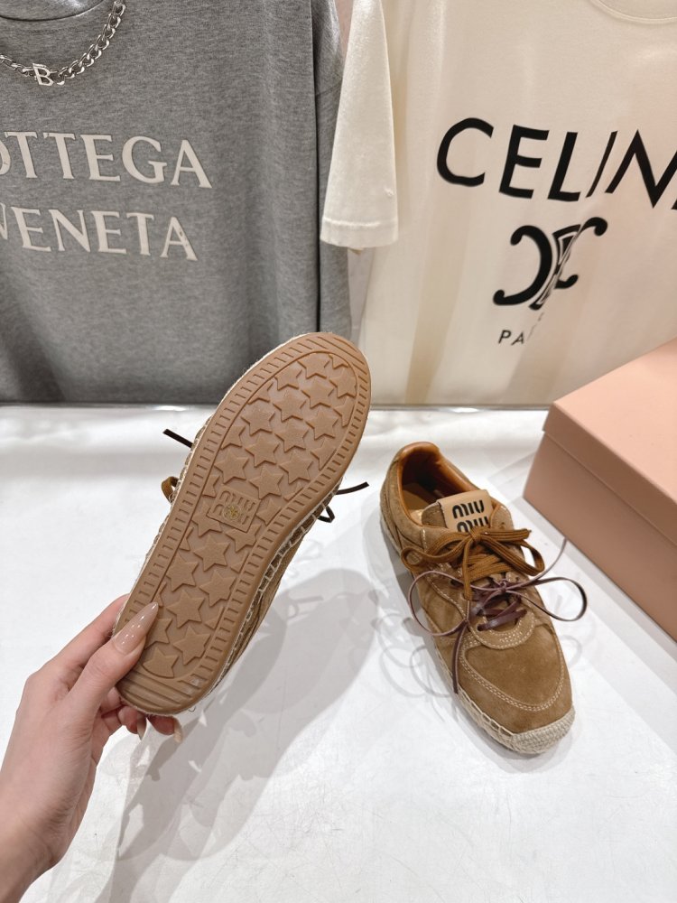 Кроссовки фото 9