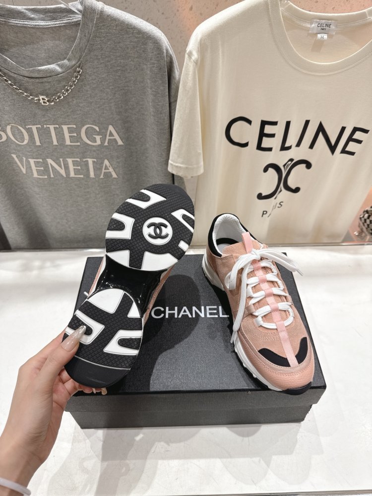 Кроссовки фото 9