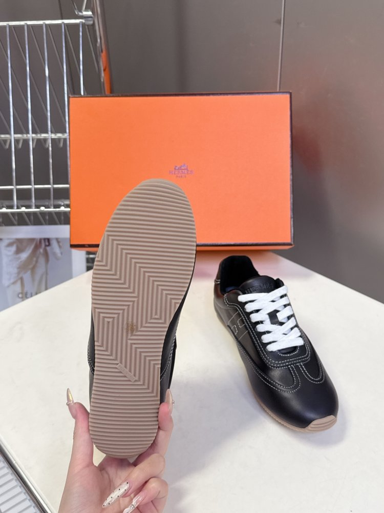 Кроссовки фото 9