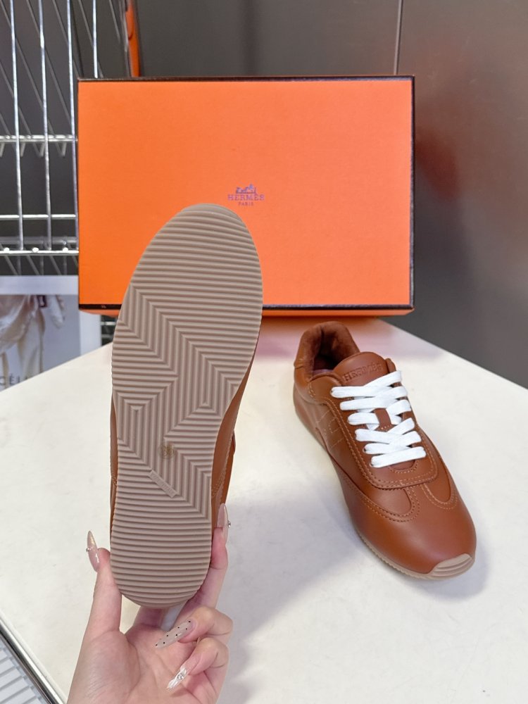 Кроссовки фото 9