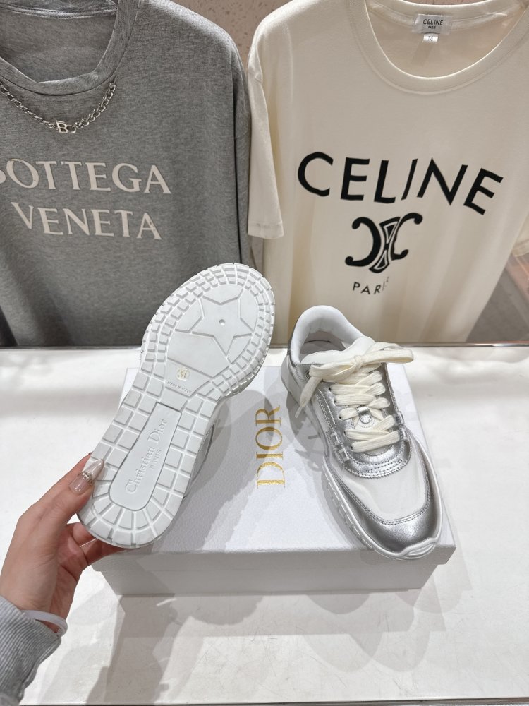 Кроссовки фото 9