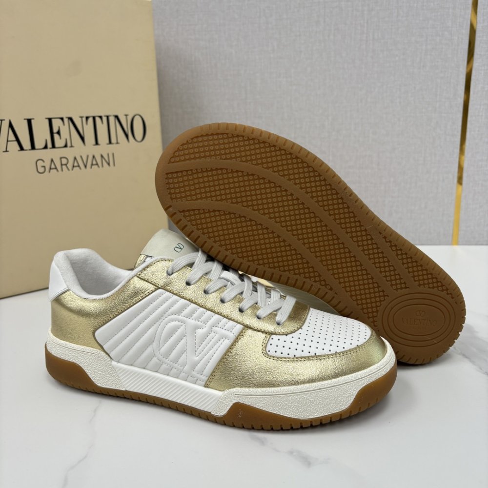 Кросівки фото 9