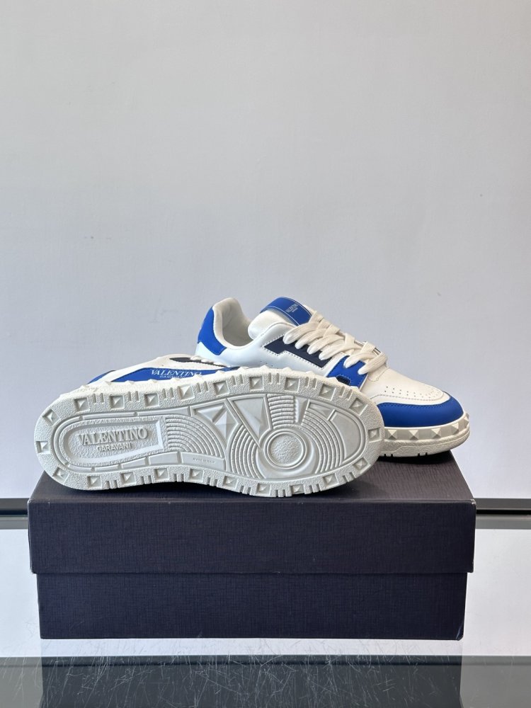 Кросівки фото 9