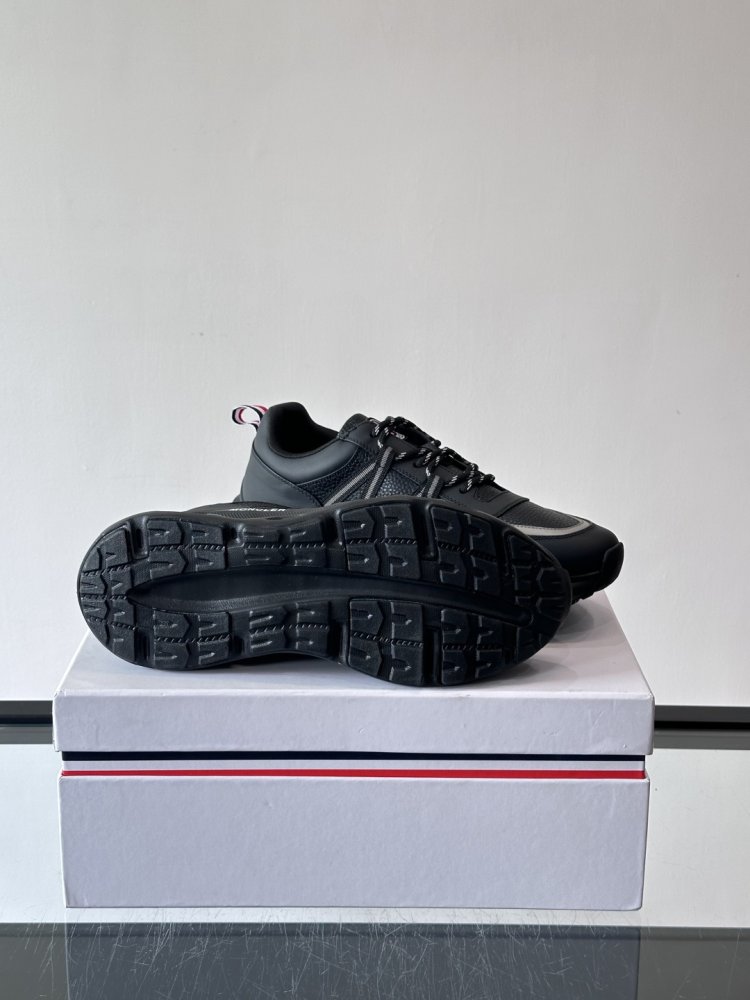 Кроссовки фото 9